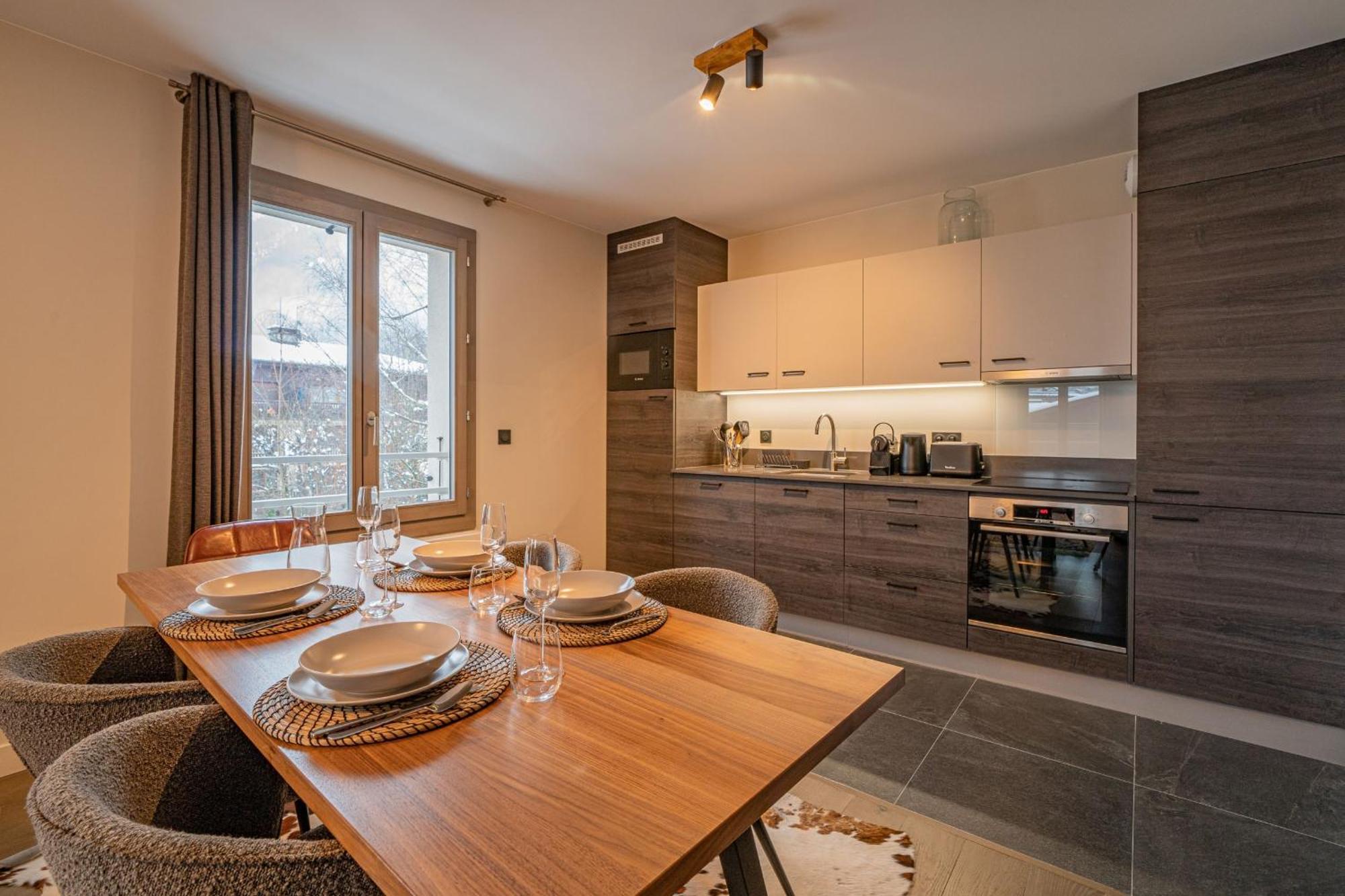 Perle Blanche - Brand New 2 Bedroom Apartment Perfectly Located Chamonix ภายนอก รูปภาพ