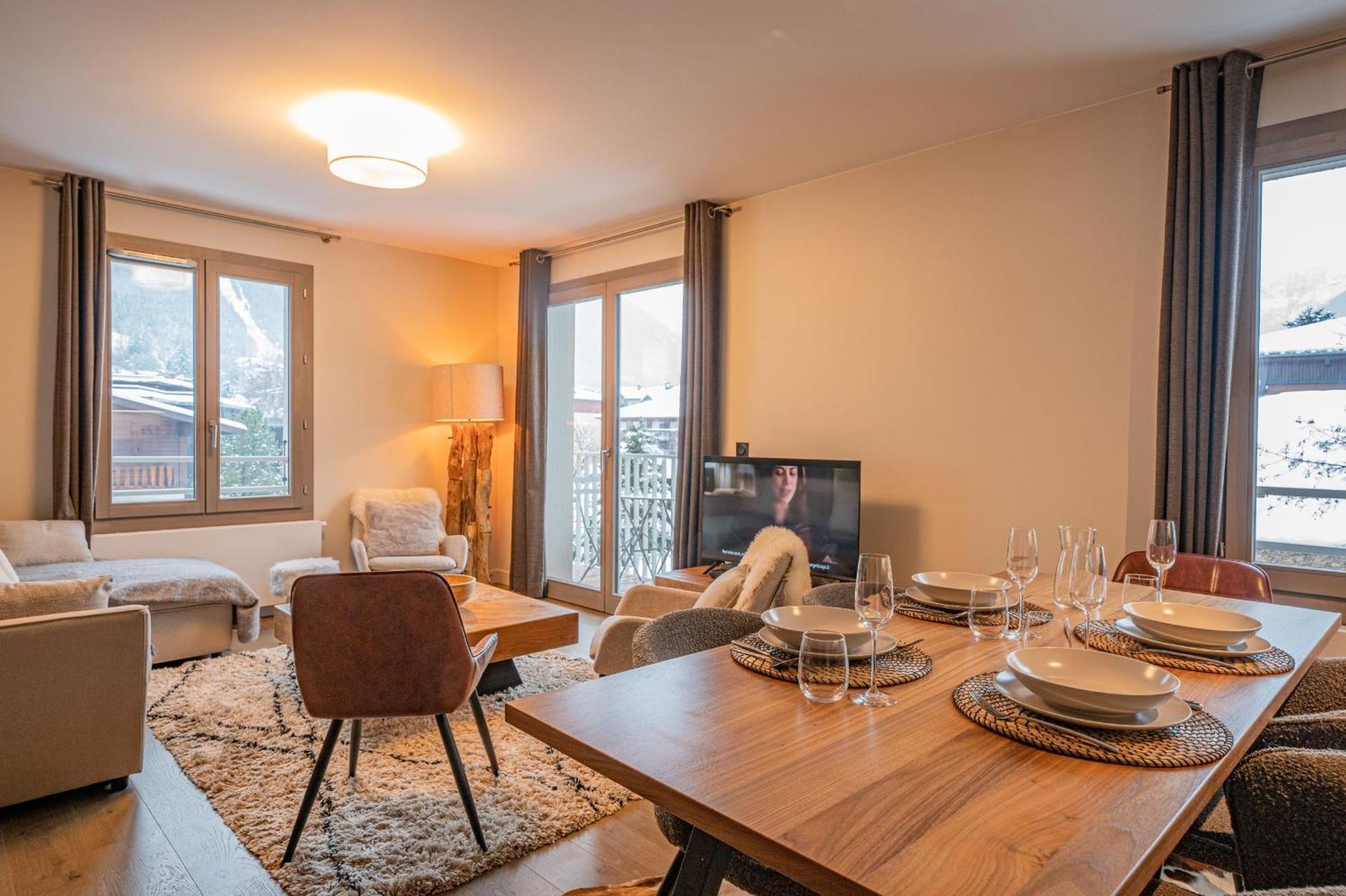 Perle Blanche - Brand New 2 Bedroom Apartment Perfectly Located Chamonix ภายนอก รูปภาพ